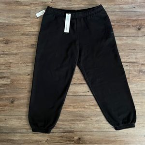 Aritzia TNA Cozy Fleece Mega Lo-Rise Sweatpant LARGE BLACK NEW NWT